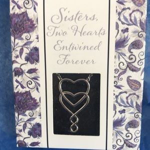 Sisters two hearts necklace NÉW boxed